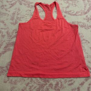 Lululemon swiftly tank